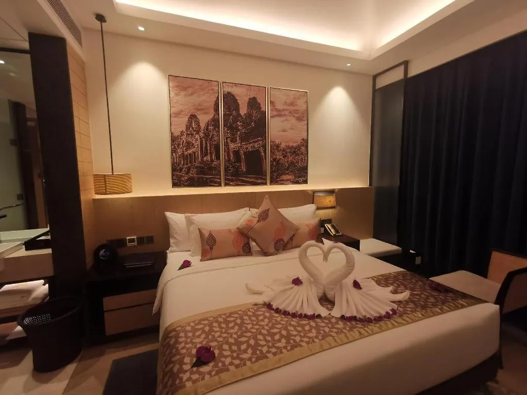 Nanhai International Hotel 시아누크빌 5*,  캄보디아